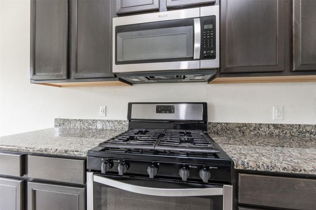 541 Amberwood Park Drive, Katy, TX 77493