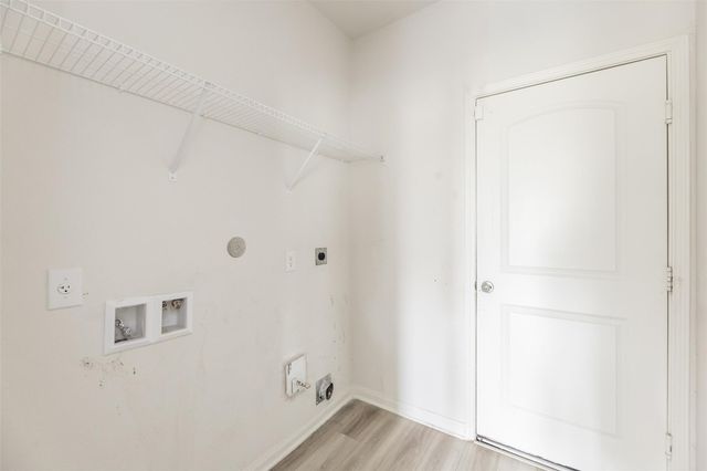 541 Amberwood Park Drive, Katy, TX 77493