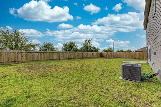541 Amberwood Park Drive, Katy, TX 77493
