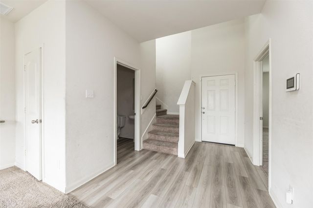 541 Amberwood Park Drive, Katy, TX 77493