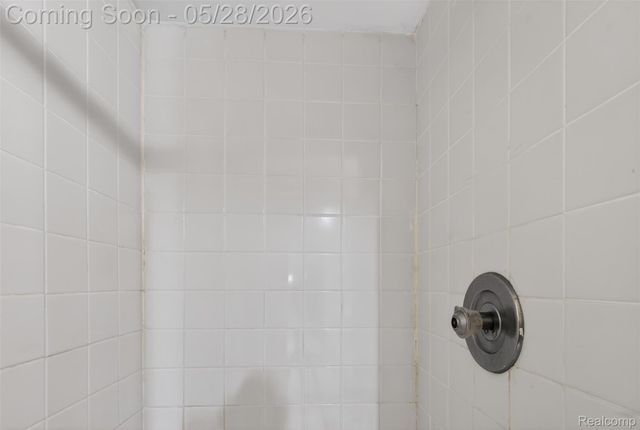 3411 Foxhollow Court, Washington Township, MI 48094