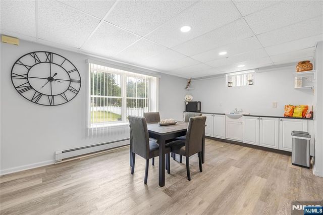 7 Henoch Avenue, Clifton, NJ 07013