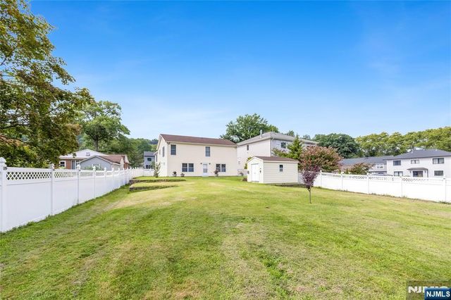 7 Henoch Avenue, Clifton, NJ 07013