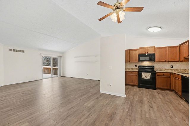 26430 Sanajo Court 20, Chesterfield, MI 48051