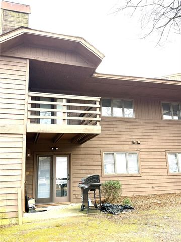 1855 J Julian Lane Apt E, Charlotte, NC 28208