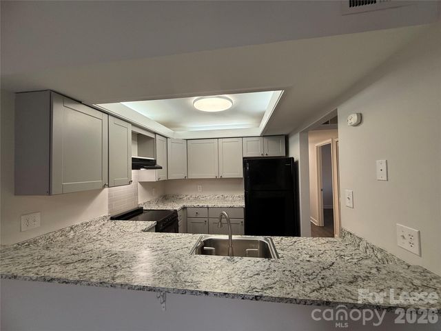 1855 J Julian Lane Apt E, Charlotte, NC 28208