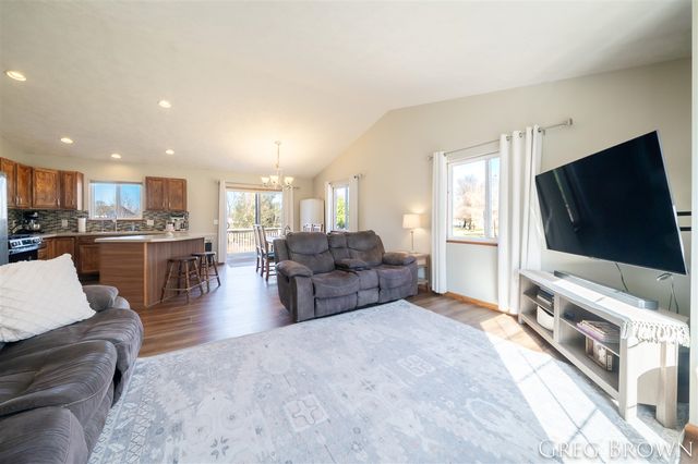 12515 Fargo Street, Gowen, MI 49326