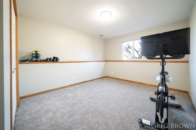 12515 Fargo Street, Gowen, MI 49326