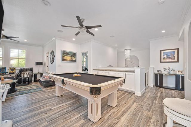 3881 Black Oak Dr, Rocklin, CA 95765