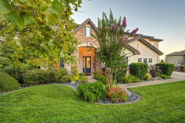 3881 Black Oak Dr, Rocklin, CA 95765