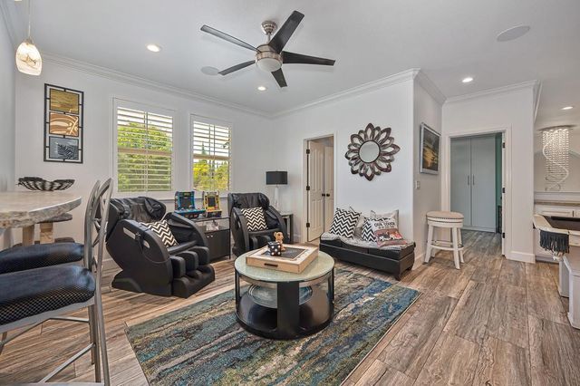 3881 Black Oak Dr, Rocklin, CA 95765