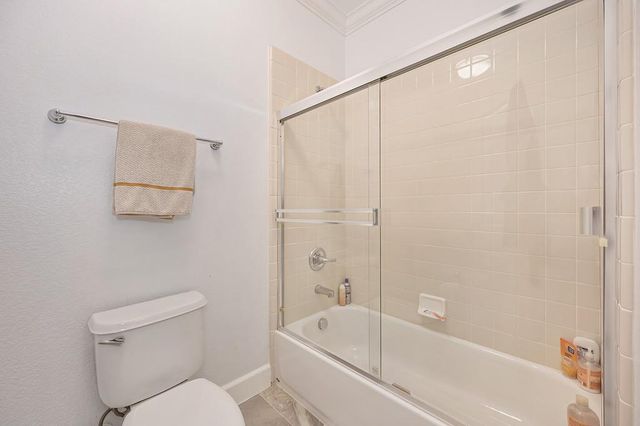 3881 Black Oak Dr, Rocklin, CA 95765
