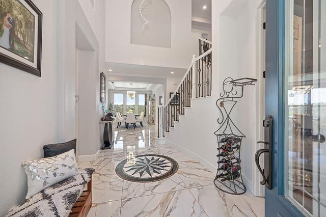 3881 Black Oak Dr, Rocklin, CA 95765