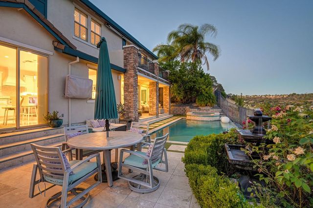 3881 Black Oak Dr, Rocklin, CA 95765