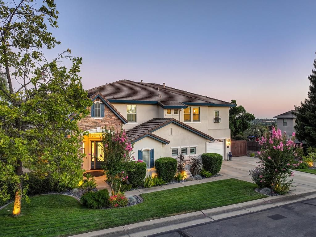 3881 Black Oak Dr, Rocklin, CA 95765