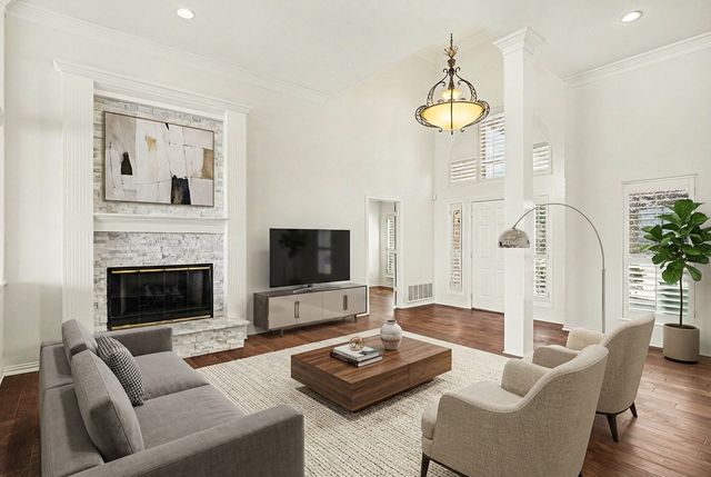 7006 Stone Bluff Court, Granbury, TX 76048