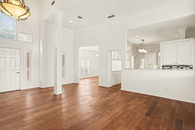 7006 Stone Bluff Court, Granbury, TX 76048