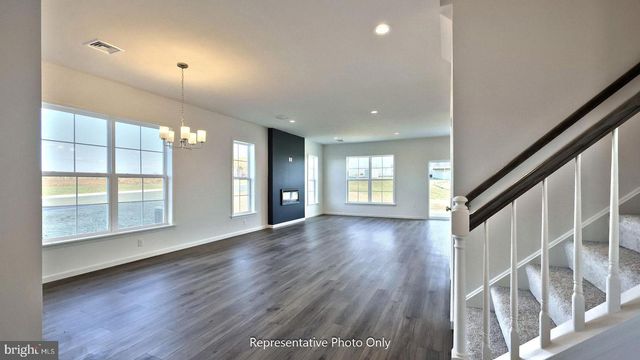47 CANTERBURY LN, Annville, PA 17003