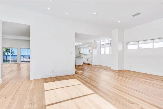 204 N Poinsettia, Manhattan Beach, CA 90266