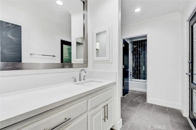 204 N Poinsettia, Manhattan Beach, CA 90266