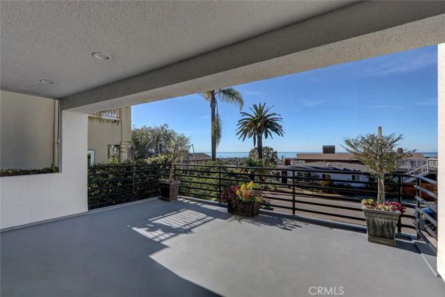 204 N Poinsettia, Manhattan Beach, CA 90266