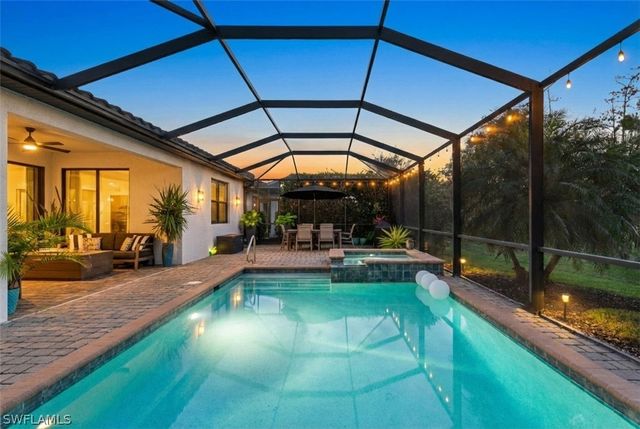 4720 Abaca CIR, Naples, FL 34119