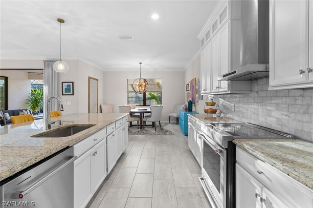 4720 Abaca CIR, Naples, FL 34119