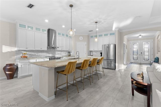 4720 Abaca CIR, Naples, FL 34119