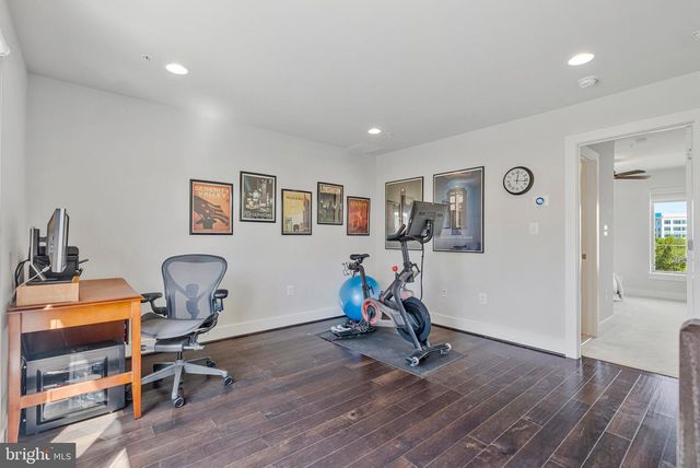 4810 GARDEN VIEW LN, Chantilly, VA 20151