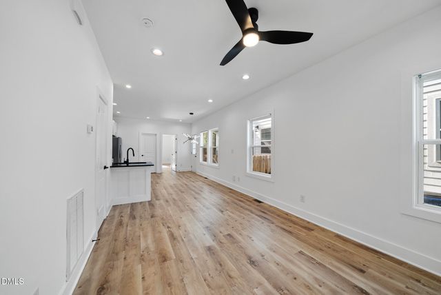 808 Vardaman Street, Raleigh, NC 27610