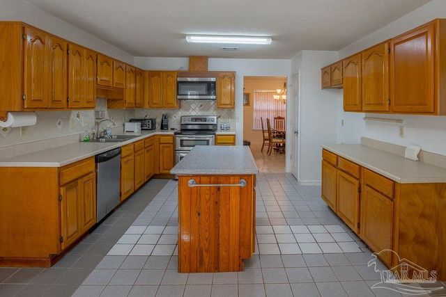 444 S 72nd Ave, Pensacola, FL 32506