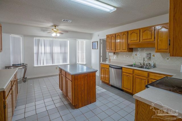 444 S 72nd Ave, Pensacola, FL 32506