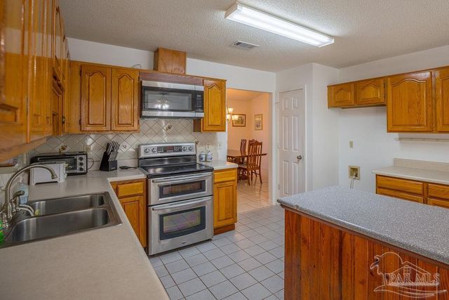 444 S 72nd Ave, Pensacola, FL 32506
