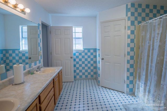 444 S 72nd Ave, Pensacola, FL 32506