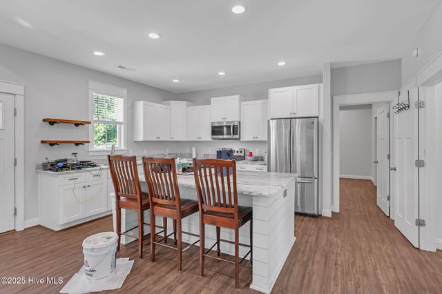 137 Salem Court, Wilmington, NC 28411