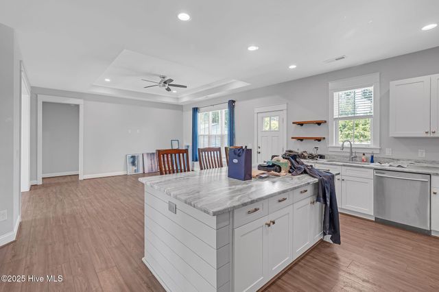 137 Salem Court, Wilmington, NC 28411
