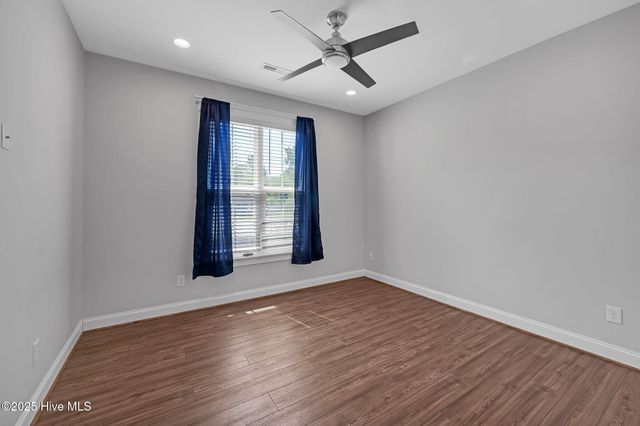 137 Salem Court, Wilmington, NC 28411