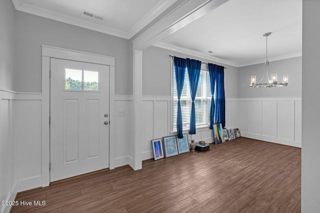 137 Salem Court, Wilmington, NC 28411