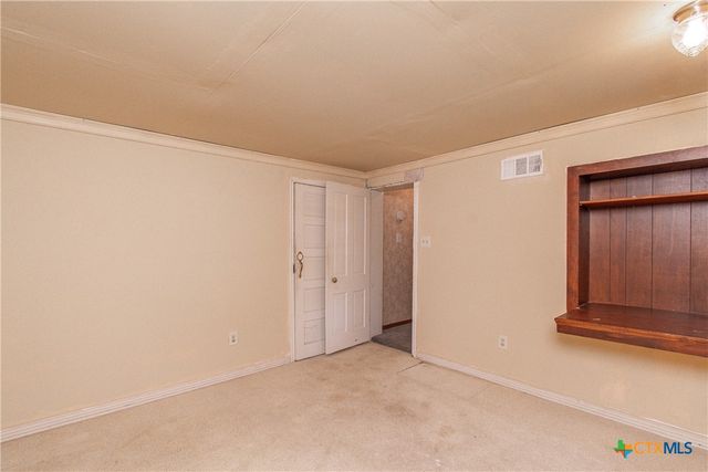 300 W Avenue J, Nolanville, TX 76559