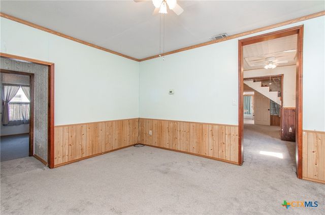 300 W Avenue J, Nolanville, TX 76559