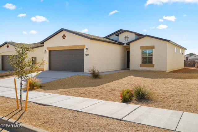 13841 Summer Wave Avenue, El Paso, TX 79928