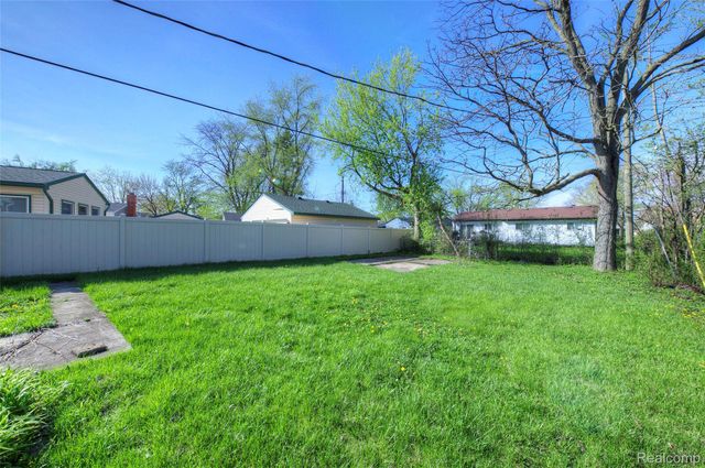 35030 Michelle Drive, Romulus, MI 48174