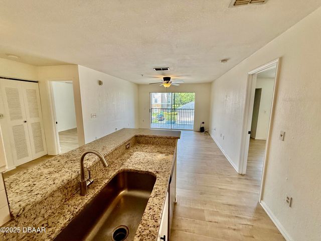 940 Village Trl # 8-2050, Port Orange, FL 32127