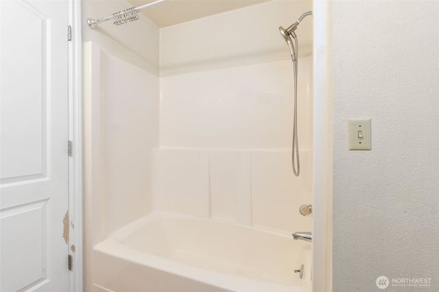 1205 156th Street Ct E, Tacoma, WA 98445