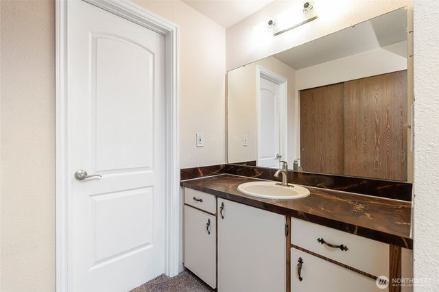 1205 156th Street Ct E, Tacoma, WA 98445