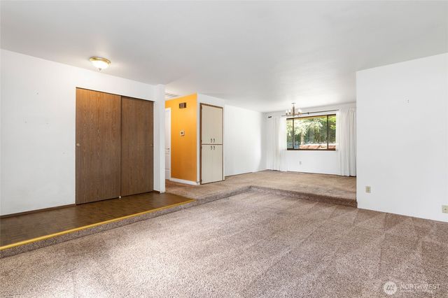 1205 156th Street Ct E, Tacoma, WA 98445