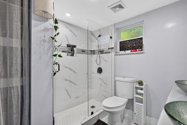 3330 NW 69th Street, Fort Lauderdale, FL 33309