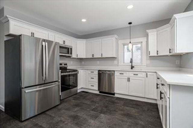 38F Cottage Street, Leominster, MA 01453