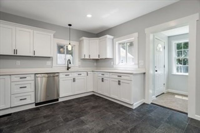 38F Cottage Street, Leominster, MA 01453