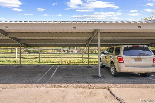 41257 S Woodbury Green Drive, Belleville, MI 48111